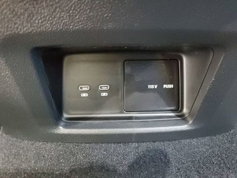 New 2026 Volkswagen Atlas Peak Edition AWD/4WD image 12