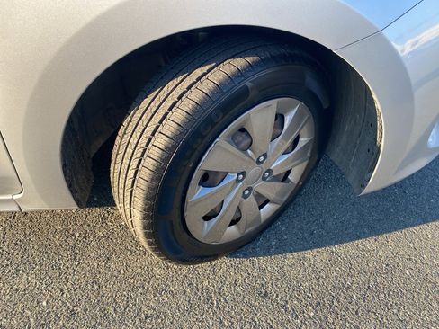 Used 2019 Kia Rio S image 6