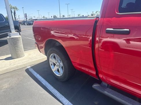 Used 2018 RAM 1500 Express RWD image 16