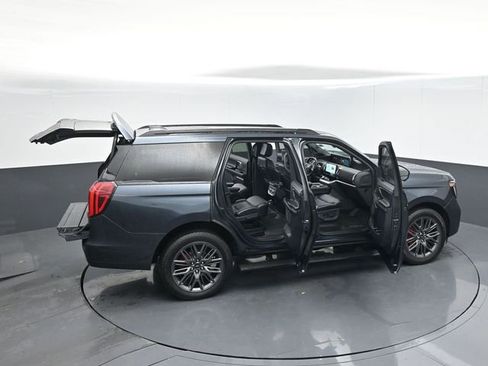 Used 2025 Ford Expedition Platinum w/ Stealth Performance Package AWD/4WD image 62