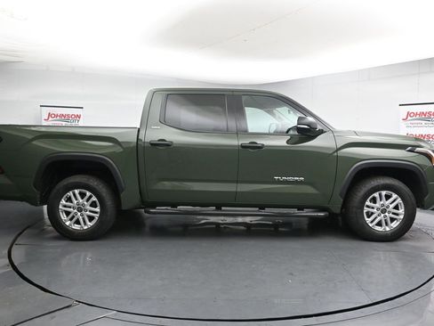 Used 2023 Toyota Tundra SR5 w/ SR5 Convenience Package AWD/4WD image 9