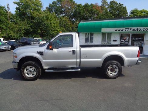 Used 2010 Ford F250 XLT AWD/4WD image 2