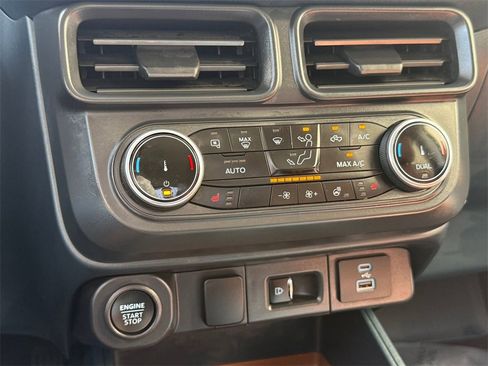 Used 2024 Ford Maverick Lariat image 20