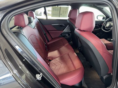 Certified 2025 BMW 530i image 12