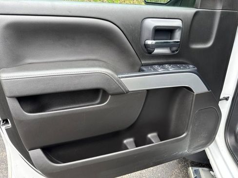 Used 2018 Chevrolet Silverado 1500 LT w/ All Star Edition AWD/4WD image 19