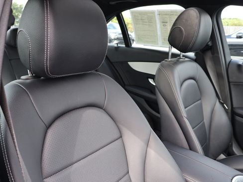 Used 2021 Mercedes-Benz C 300 Sedan image 32