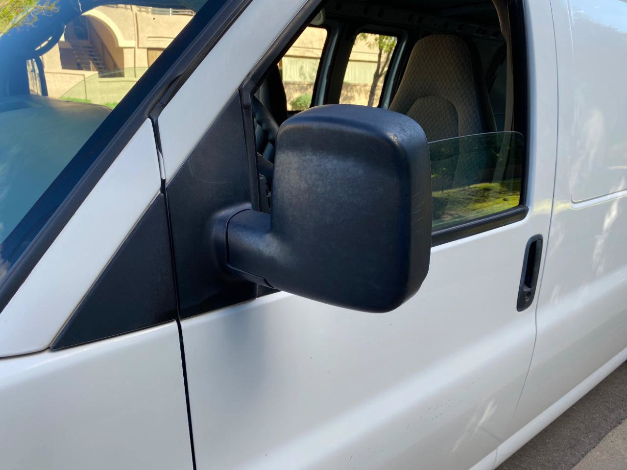 Used 2006 GMC Savana 2500 Extended RWD image 15