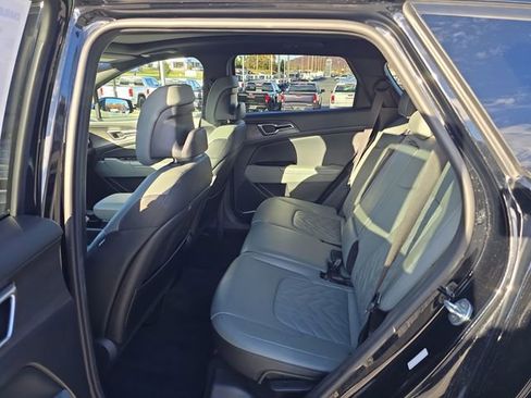 Certified 2023 Kia Sportage X-Line w/ X-Line Premium Package image 10