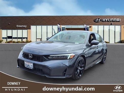 Used 2025 Honda Civic Sport image 1