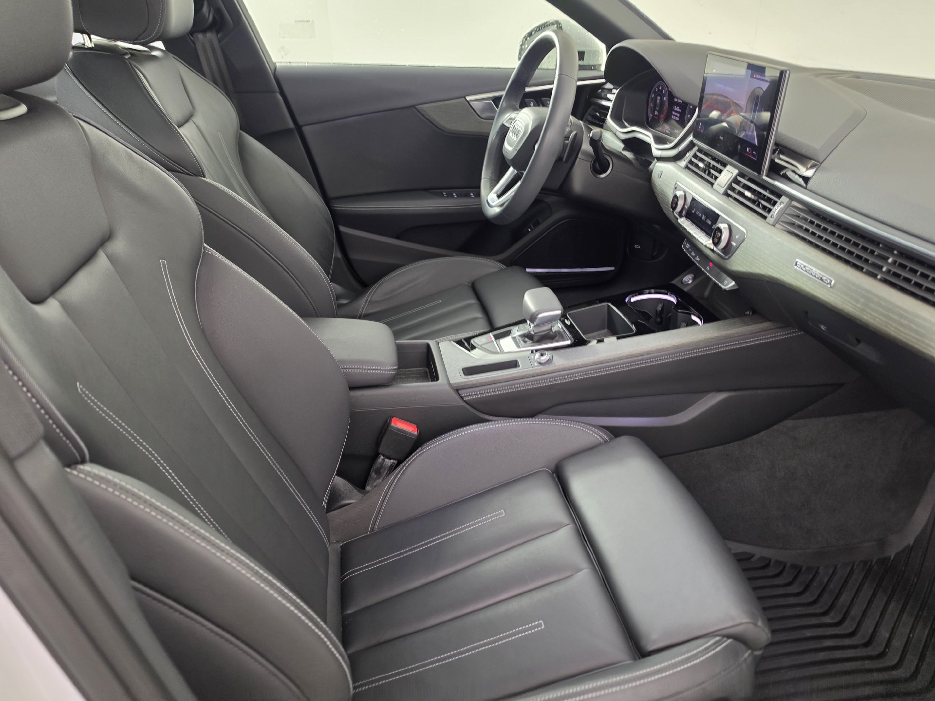 Certified 2023 Audi A4 2.0T Premium Plus w/ Premium Plus Package AWD/4WD image 33