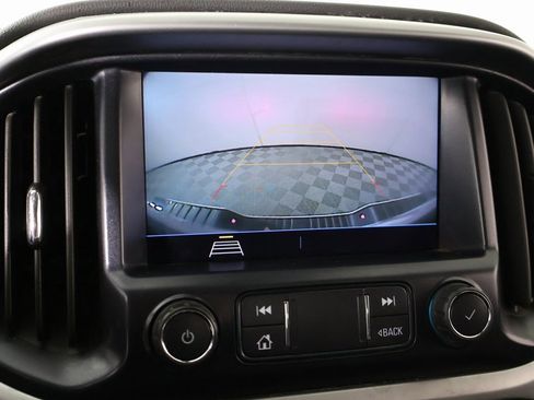 Used 2022 Chevrolet Colorado LT w/ Fleet Safety Package image 6