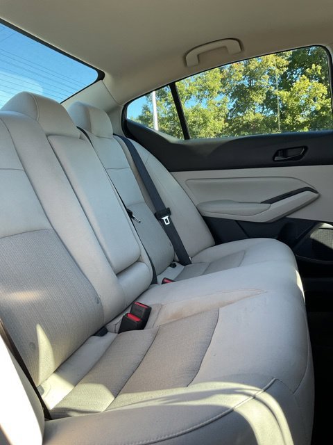Used 2025 Nissan Altima 2.5 SV FWD image 17