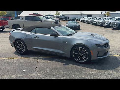 Used 2021 Chevrolet Camaro LT w/ Technology Package RWD image 30