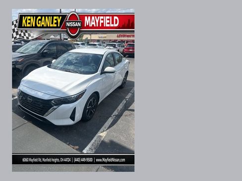 Used 2025 Nissan Sentra SV FWD image 1