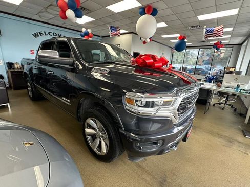 Used 2019 RAM 1500 Limited image 10