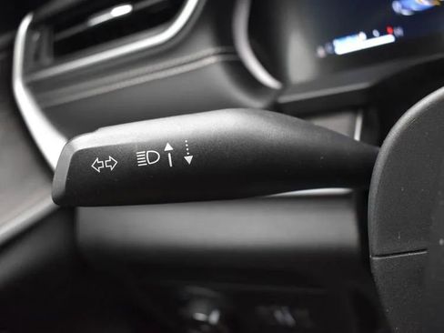 Used 2024 Jeep Grand Cherokee Limited image 26