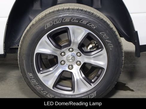 Used 2023 RAM 1500 Laramie AWD/4WD image 39