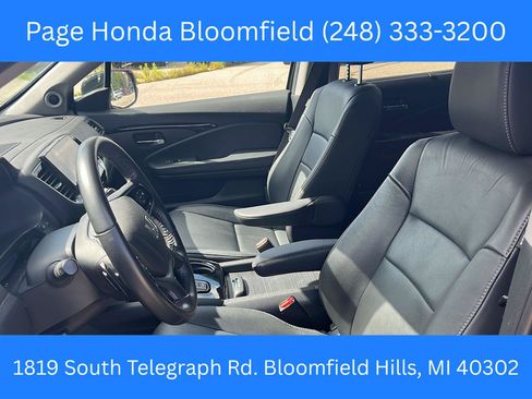 Used 2021 Honda Pilot Touring image 1