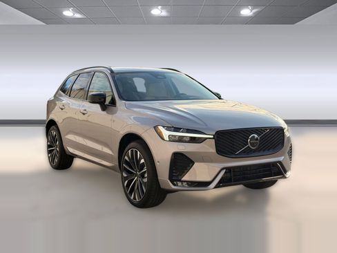 New 2026 Volvo XC60 B5 Ultra w/ Climate Package image 7