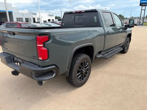 Used 2025 Chevrolet Silverado 2500 LTZ w/ Trail Boss Package AWD/4WD image 3