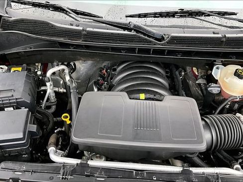 Used 2024 Chevrolet Silverado 1500 LT Trail Boss w/ LT Trail Boss Premium Package AWD/4WD image 32