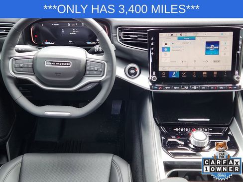 Used 2026 Jeep Grand Wagoneer Limited AWD/4WD image 27