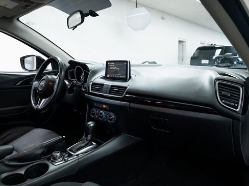 Used 2015 MAZDA MAZDA3 i Touring image 24