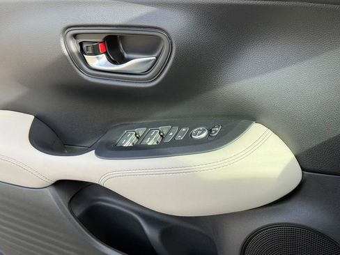 Certified 2026 Honda HR-V EX-L image 30