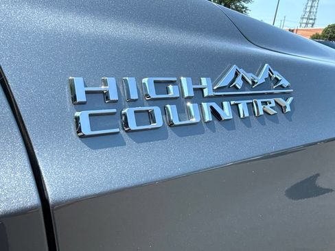 Used 2026 Chevrolet Tahoe High Country w/ Sun And Tow Package AWD/4WD image 9