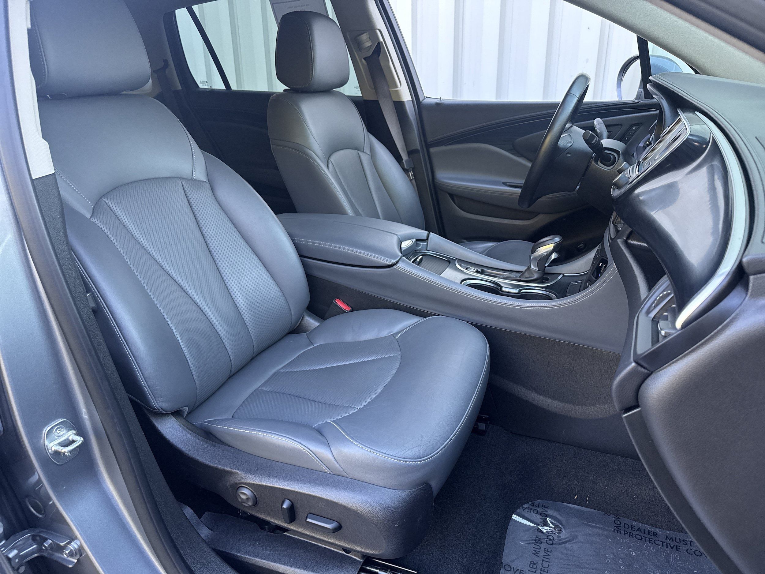 Used 2020 Buick Envision Essence AWD/4WD image 14