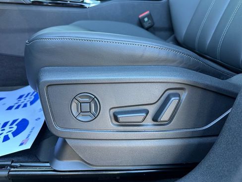 Used 2025 Audi Q5 Premium w/ Convenience Package AWD/4WD image 30