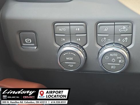 New 2026 GMC Sierra 2500 Denali Ultimate w/ Max Trailering Package image 18