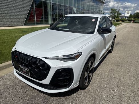 New 2026 Audi SQ5 Premium Plus AWD/4WD image 23
