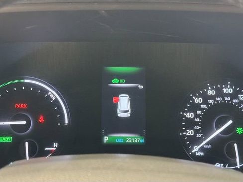 Certified 2023 Toyota Sienna XLE w/ XLE Plus Package AWD/4WD image 10