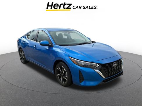 Used 2025 Nissan Sentra SV image 1