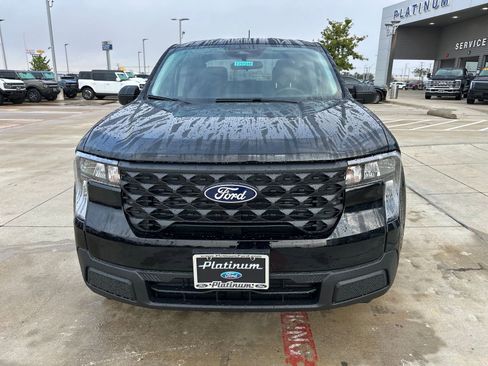 New 2025 Ford Maverick XL image 8