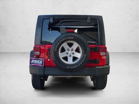 Used 2014 Jeep Wrangler Unlimited Sport w/ Quick Order Package 24S AWD/4WD image 6