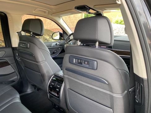 Used 2020 BMW X7 xDrive40i w/ Premium Package AWD/4WD image 60