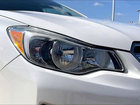 Used 2016 Subaru Crosstrek 2.0i Premium image 32