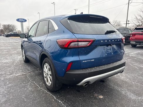 Used 2023 Ford Escape Active image 9