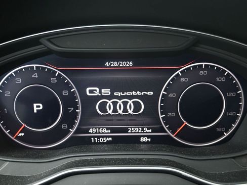 Used 2018 Audi Q5 2.0T Premium Plus w/ Premium Plus Package AWD/4WD image 11
