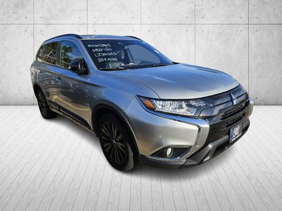 Used 2020 Mitsubishi Outlander LE
