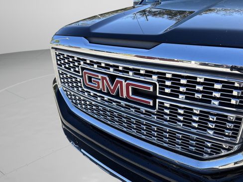 Used 2017 GMC Sierra 1500 Denali w/ Denali Ultimate Package image 21