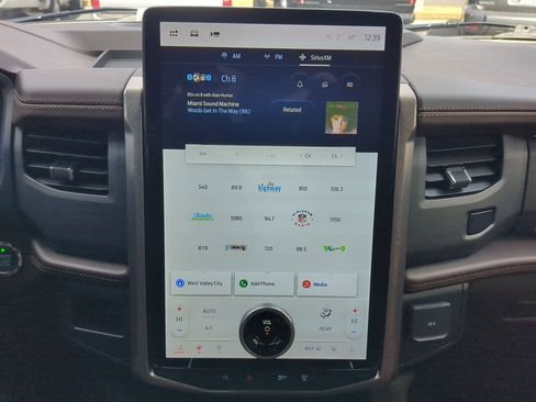 Used 2024 Ford Expedition Max King Ranch image 26