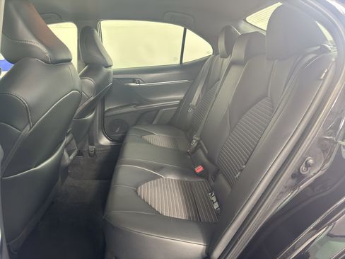 Used 2024 Toyota Camry SE FWD image 32