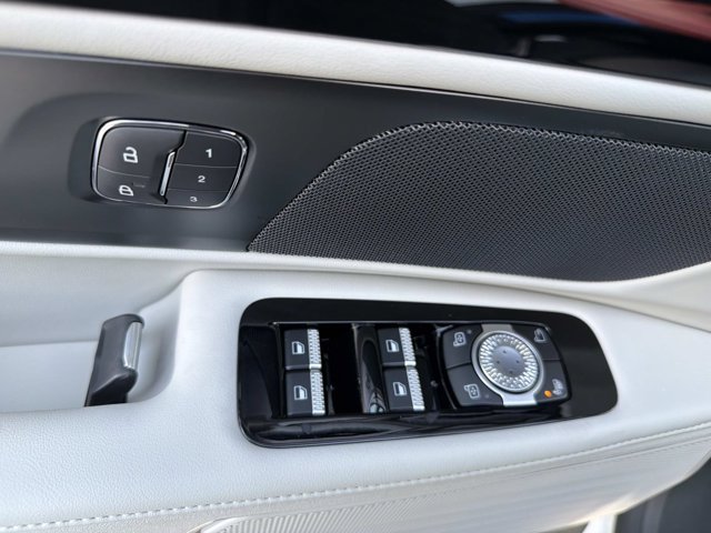 New 2026 Lincoln Nautilus Premier AWD/4WD image 10