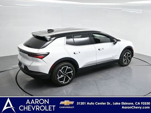 New 2026 Chevrolet Equinox EV LT AWD/4WD image 44