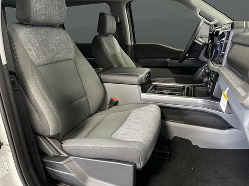 New 2026 Ford F250 XLT w/ XLT Premium Package image 31