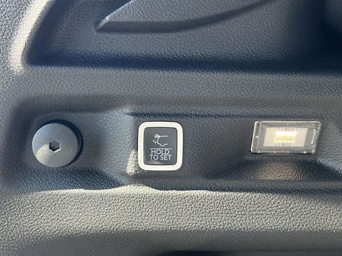 New 2025 Jeep Grand Cherokee L Limited AWD/4WD image 29