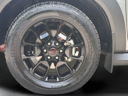 Used 2026 Nissan Armada PRO-4X AWD/4WD image 46